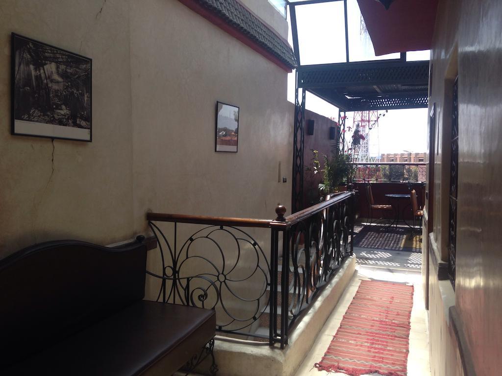 Riad Janat Salam *